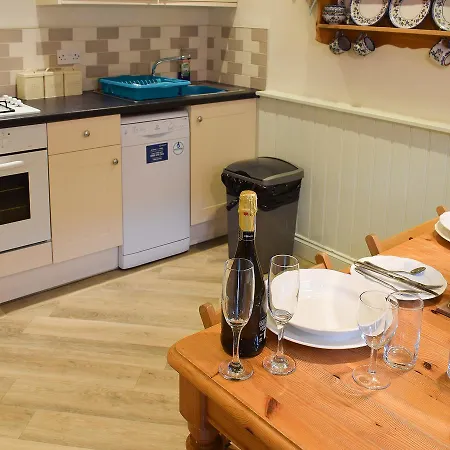 Holiday home Dove